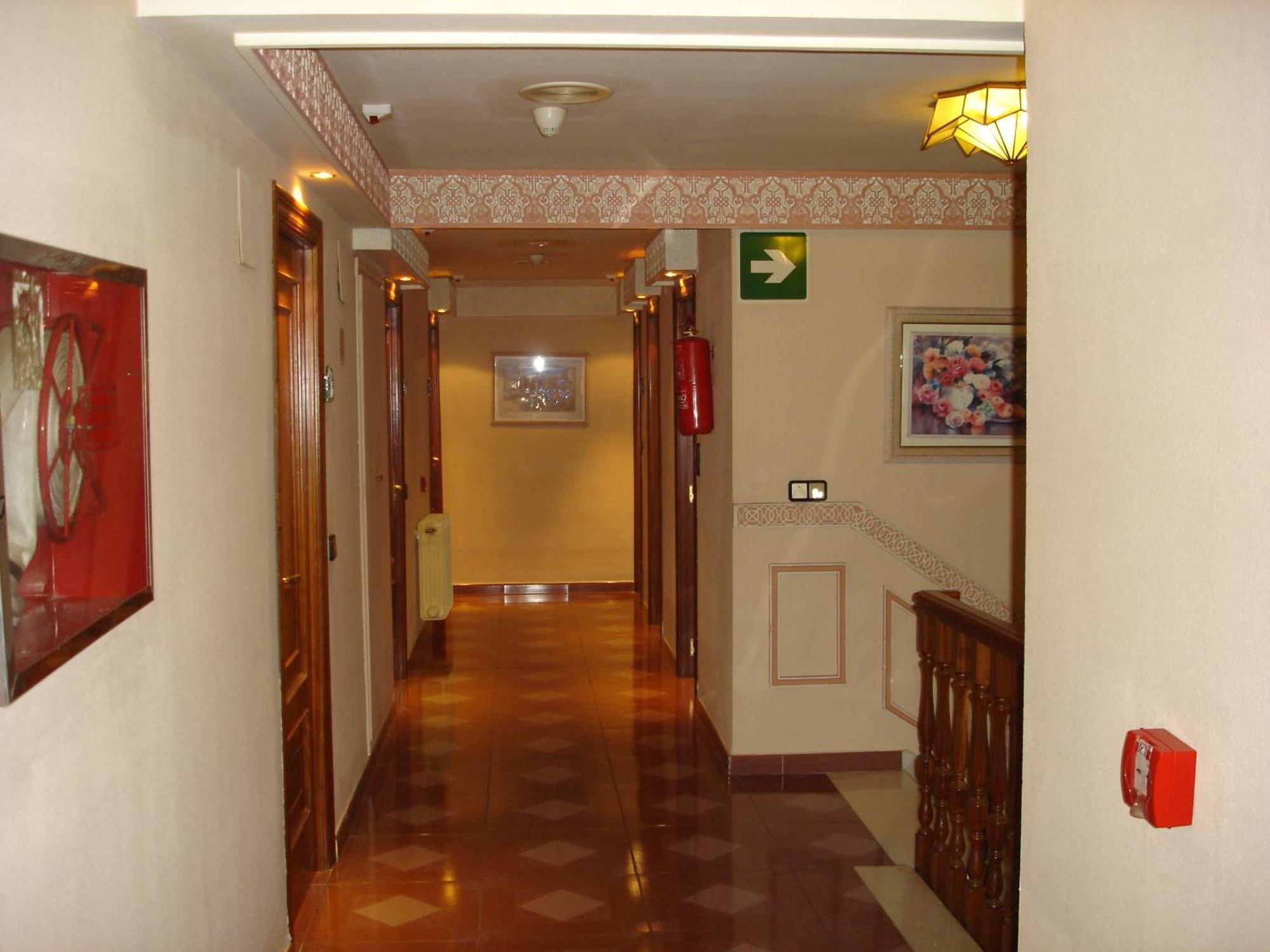 Hotel Vista Nevada Darro Buitenkant foto